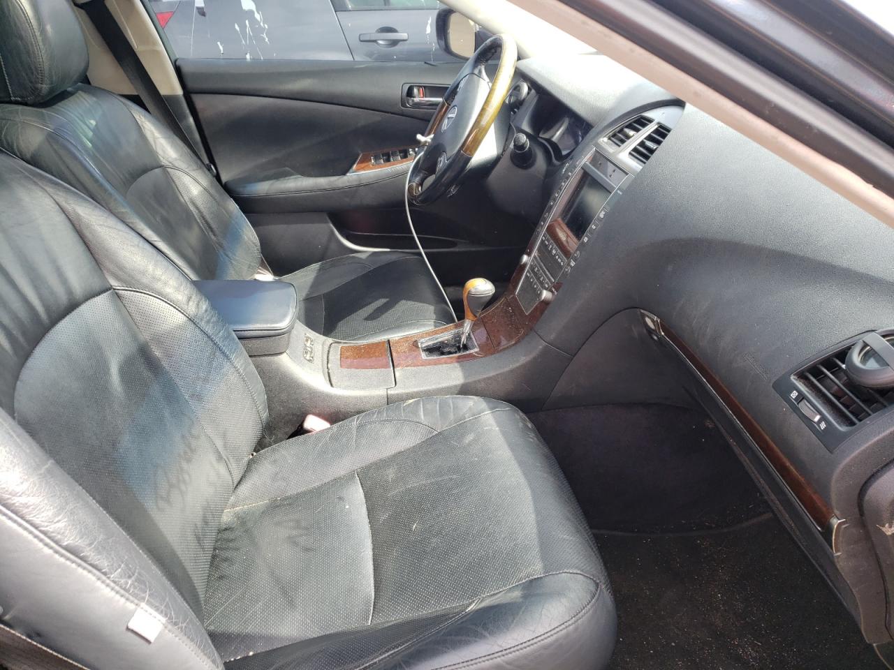 Photo 5 from auction – 2011 LEXUS ES 350 with VIN JTHBK1EG3B2420081