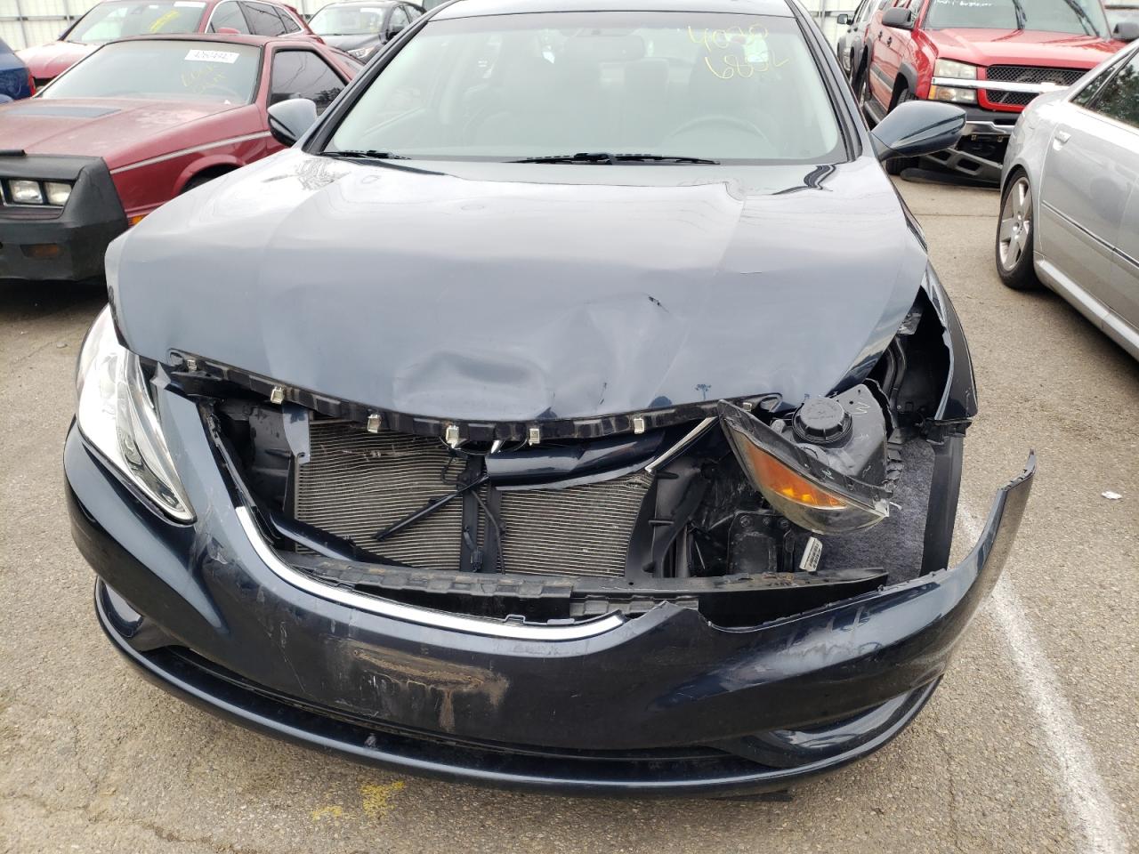 Photo 9 from auction – 2011 HYUNDAI SONATA GLS with VIN 5NPEB4AC7BH243102