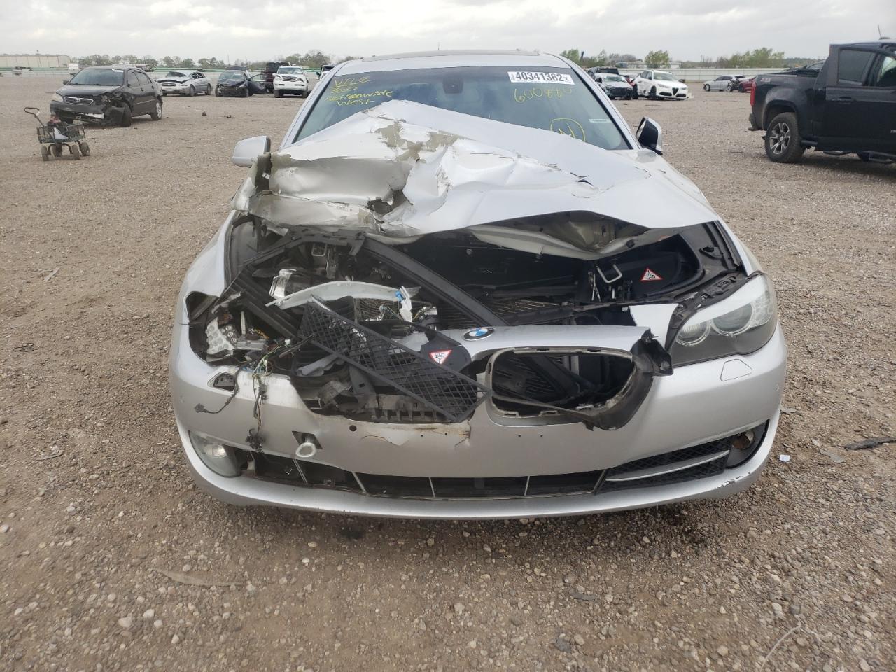Photo 9 from auction – 2011 BMW 535 I with VIN WBAFR7C5XBC600880