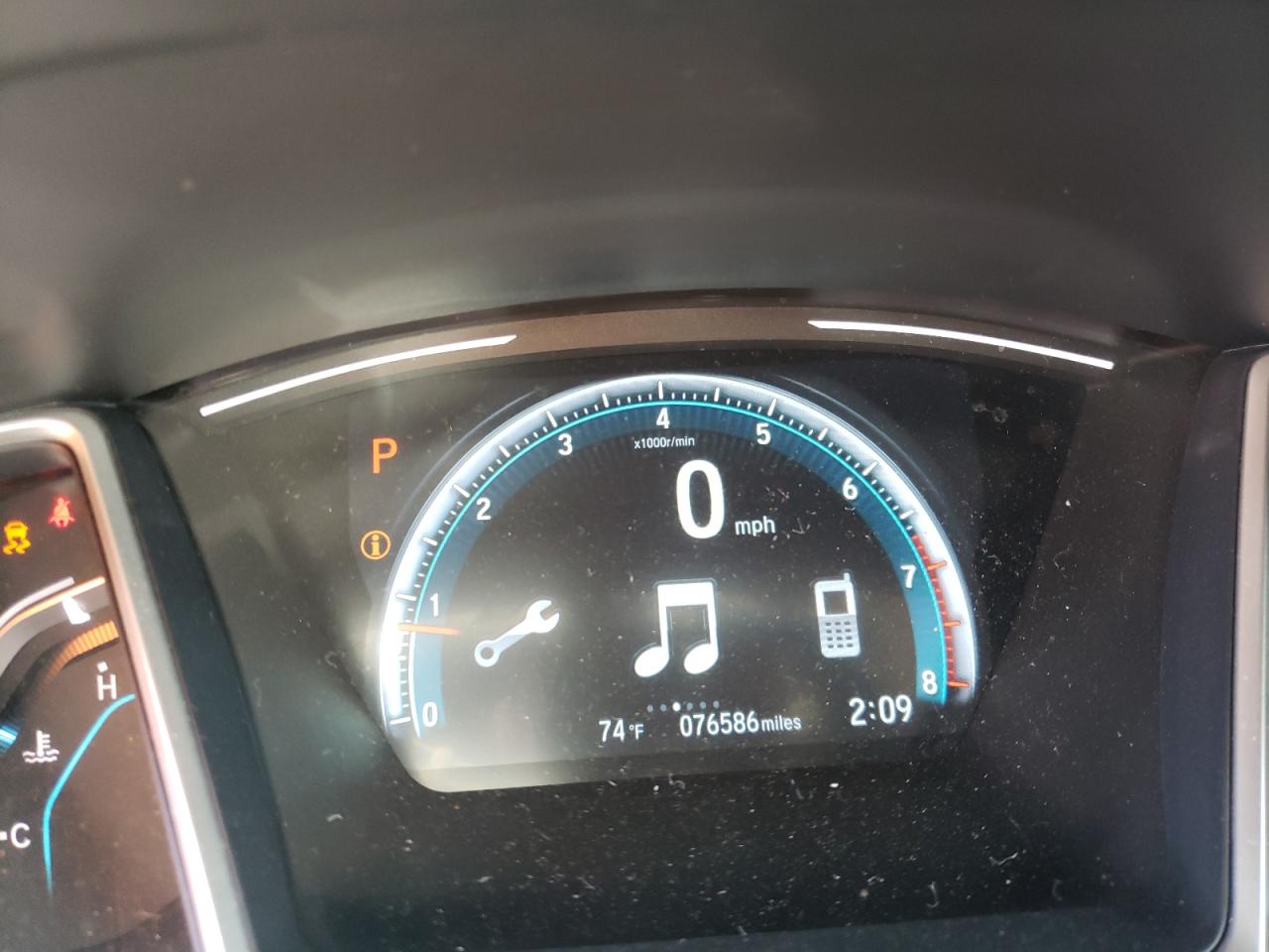 Photo 8 from auction – 2017 HONDA CIVIC EX with VIN 2HGFC2F77HH535837