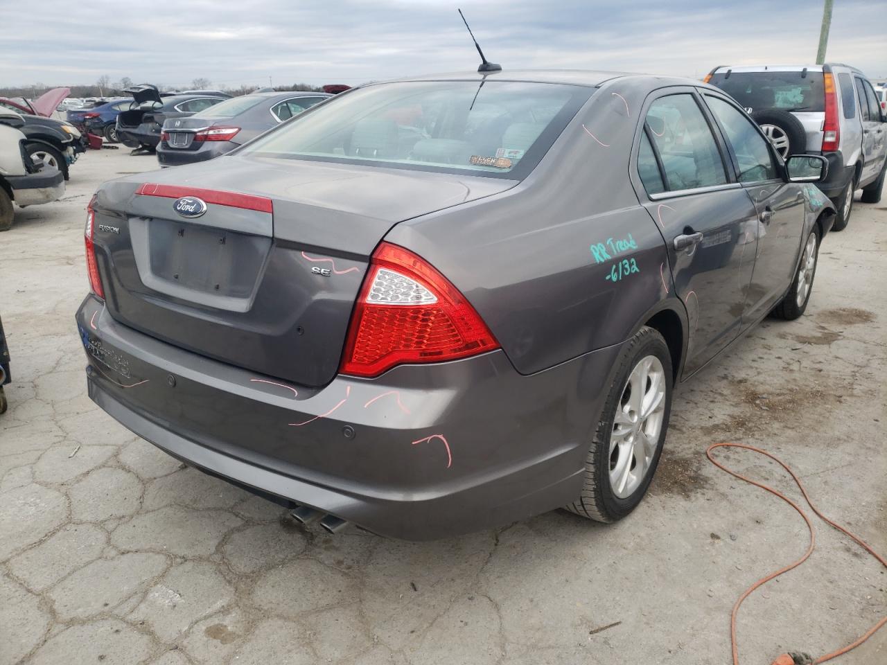 Photo 4 from auction – 2012 FORD FUSION SE with VIN 3FAHP0HA4CR387609