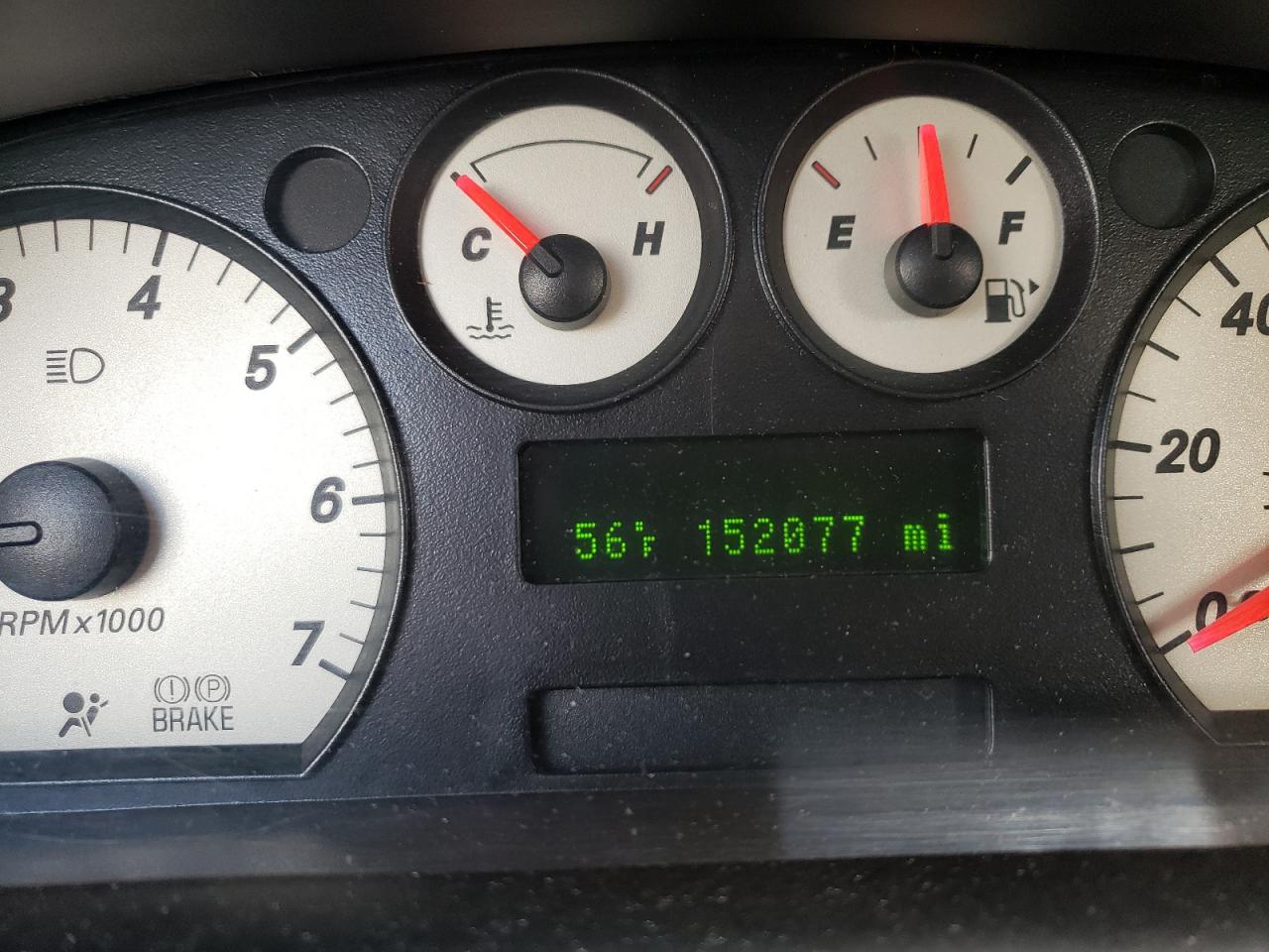 Photo 8 from auction – 2005 FORD TAURUS SEL with VIN 1FAFP56S75A198935