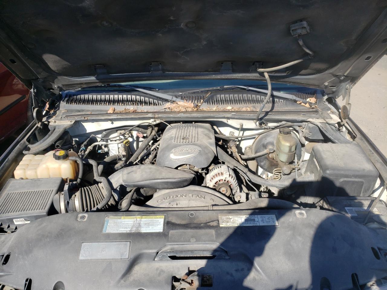 Photo 7 from auction – 2001 CHEVROLET SILVERADO with VIN 2GCEC19VX11145683