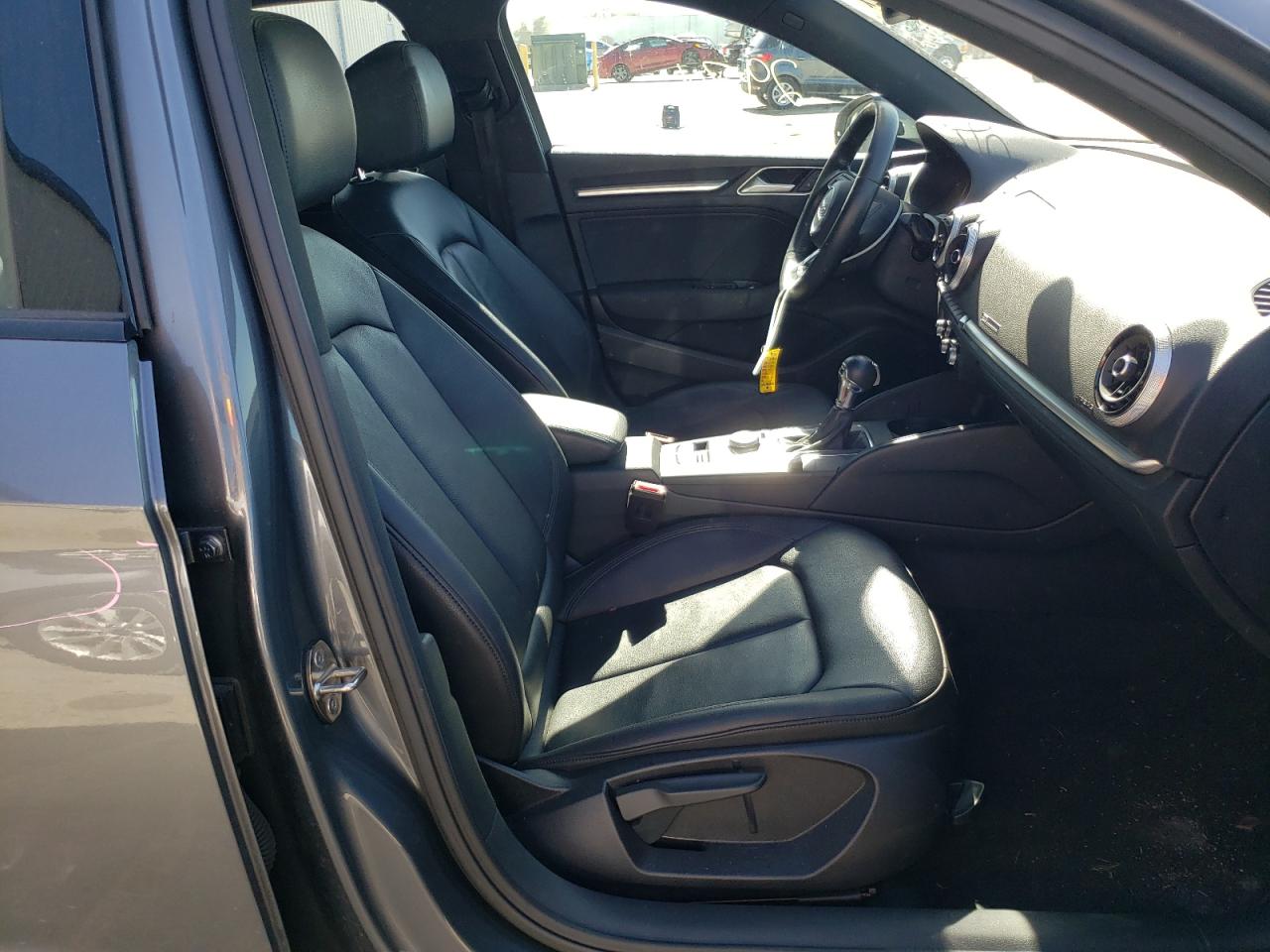 Photo 5 from auction – 2020 AUDI A3 PREMIUM with VIN WAUAUGFF4LA104550