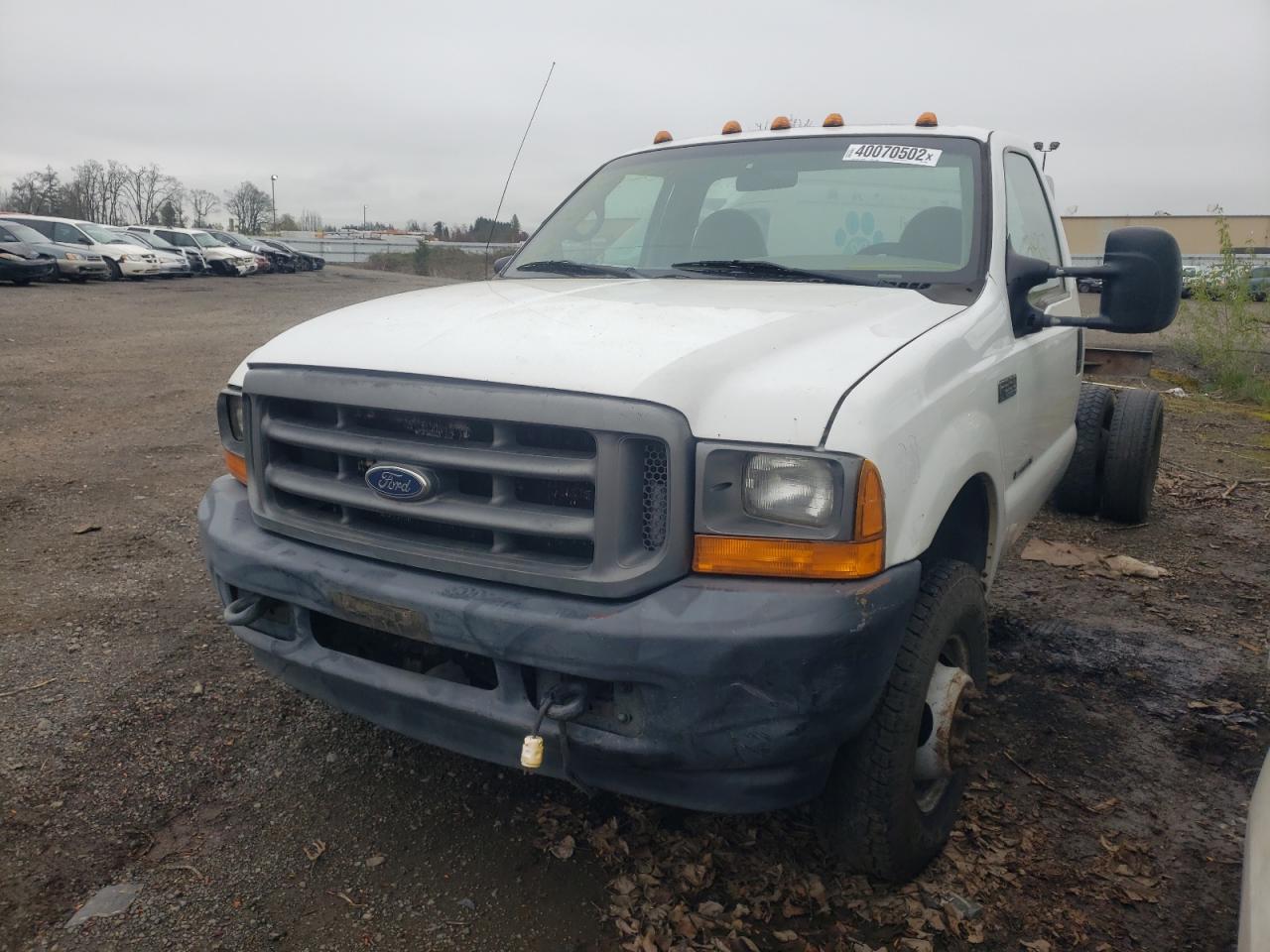 Photo 2 from auction – 2000 FORD F350 SUPER with VIN 1FDWF37F1YEC02389