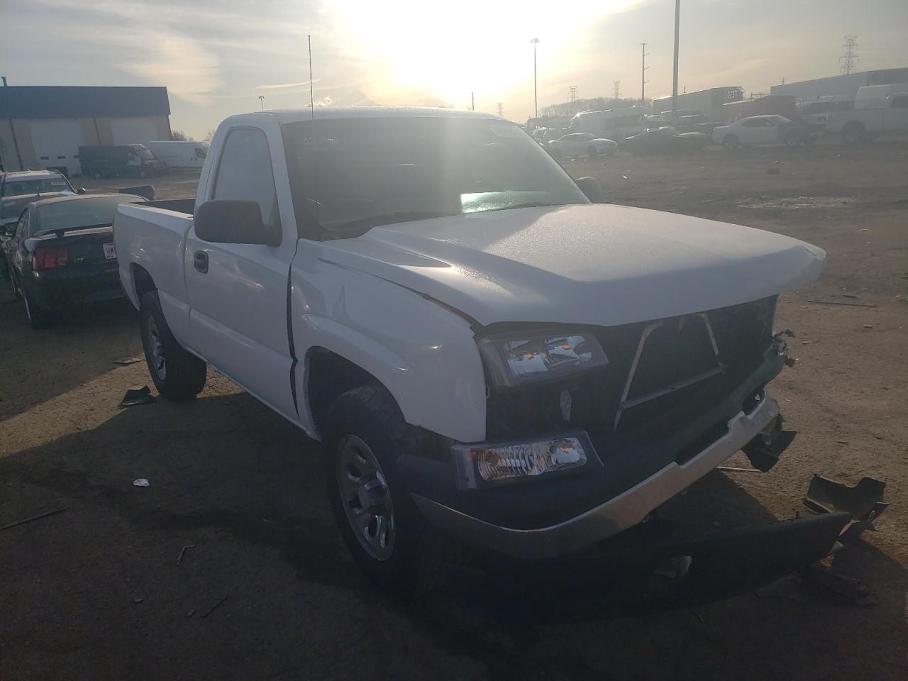 CHEVROLET silverado 2006 with VIN 3GCEC14X76G271359 - Photo from auction