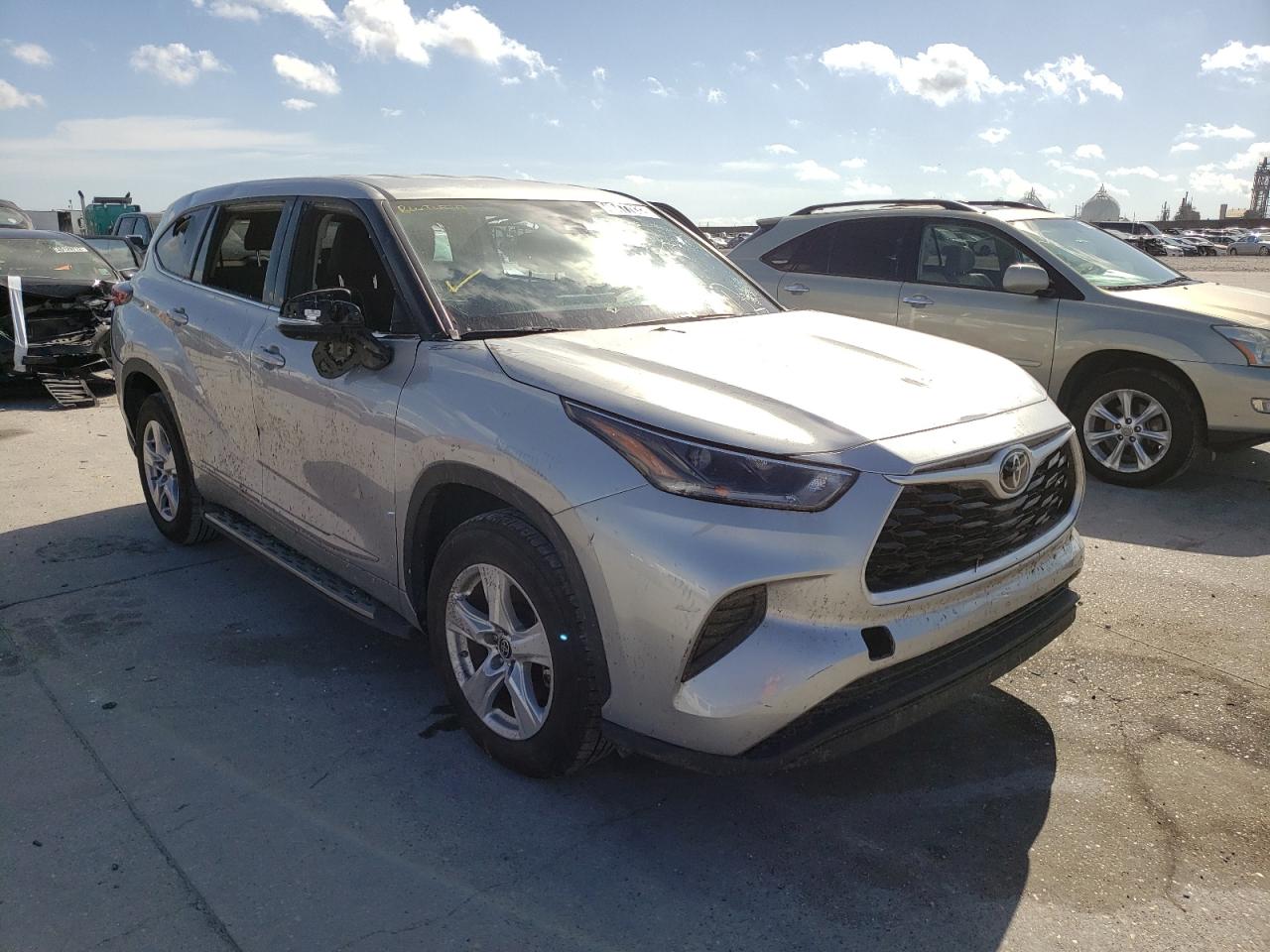 TOYOTA HIGHLANDER 2021 with VIN 5TDCZRAH5MS530835 - Photo from auction