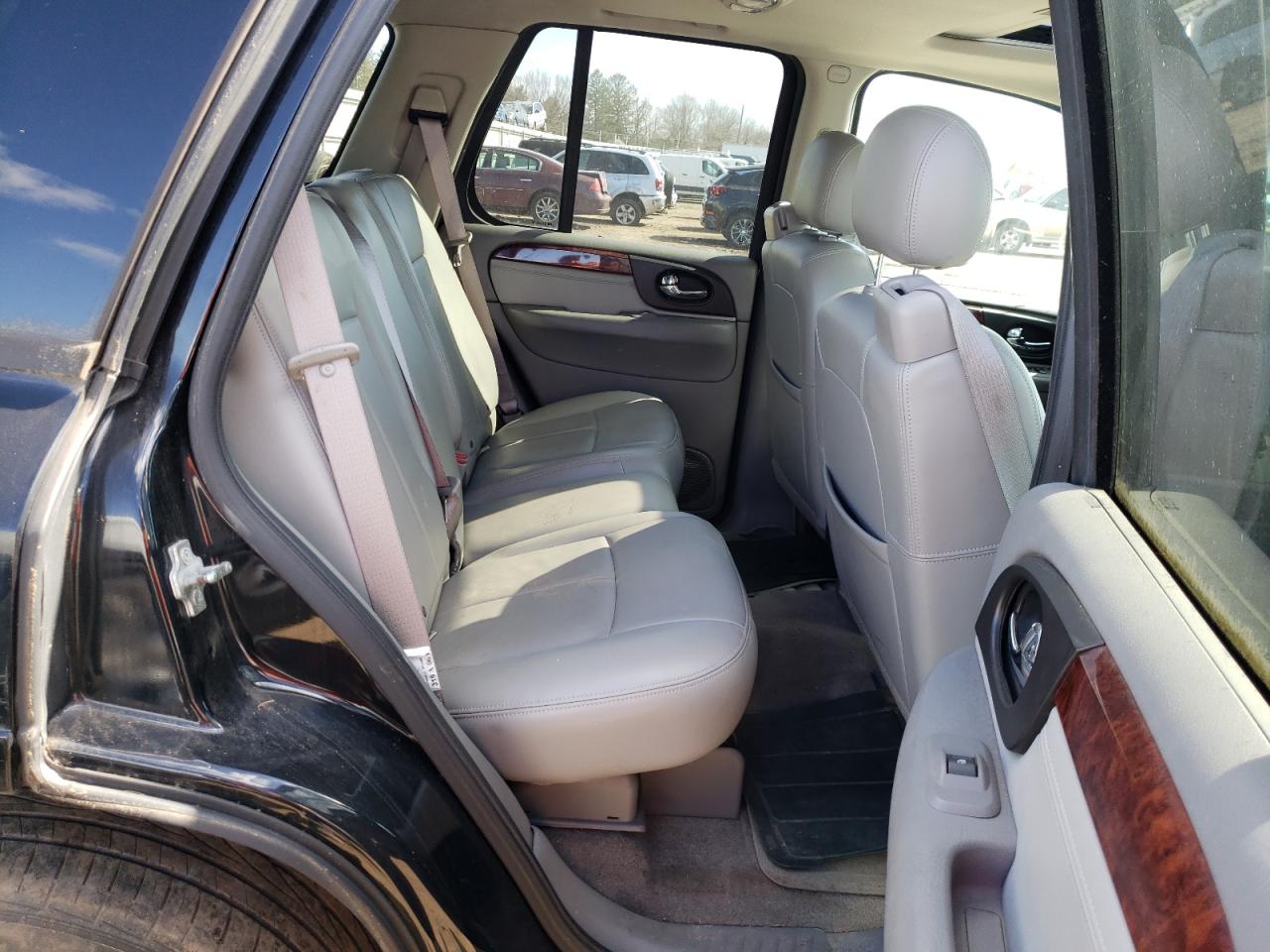 Foto 6 de la subasta – 2007 GMC ENVOY con VIN 1GKDT13S972190024
