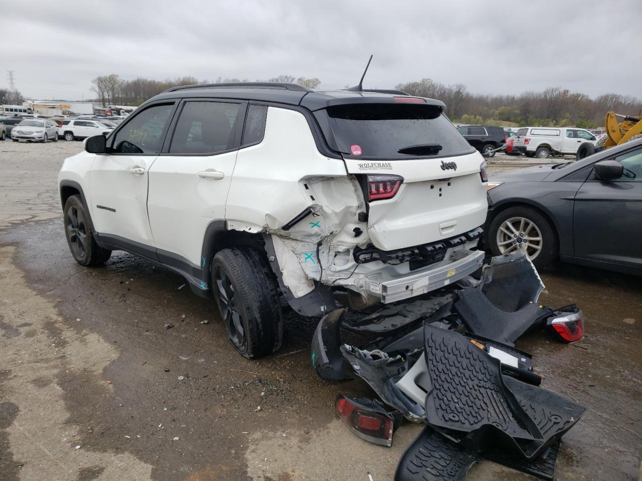 Foto 3 de la subasta – 2020 JEEP COMPASS LA con VIN 3C4NJCBB7LT229785