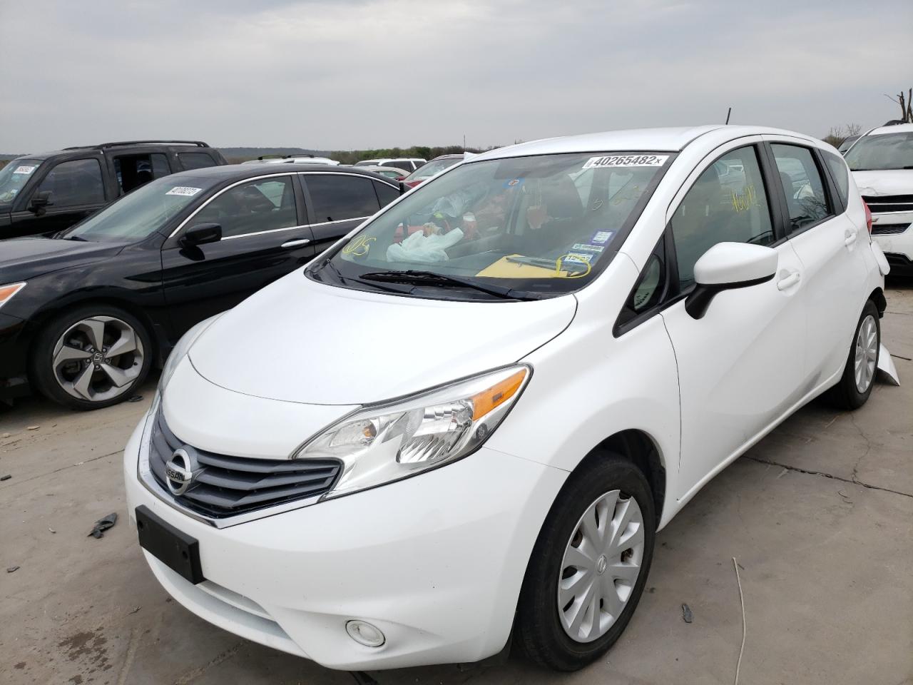 Photo 2 from auction – 2016 NISSAN VERSA NOTE with VIN 3N1CE2CP8GL403372