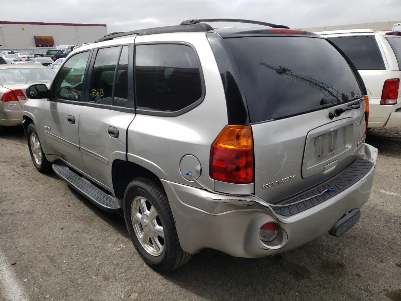 Photo 3 from auction – 2006 GMC ENVOY with VIN 1GKDT13SX62165275