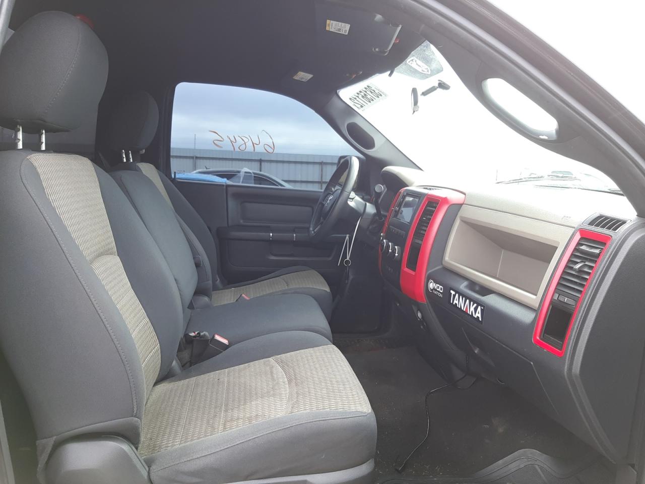 Photo 5 from auction – 2012 DODGE RAM 1500 S with VIN 3C6JD7AT3CG141842