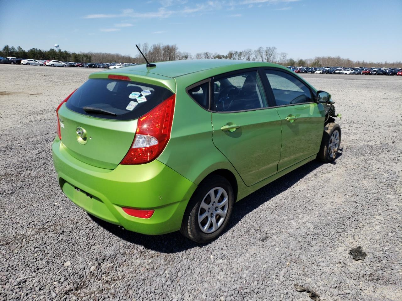 Photo 4 from auction – 2012 HYUNDAI ACCENT GLS with VIN KMHCT5AEXCU033933