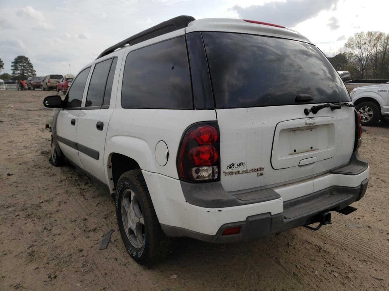 Photo 3 from auction – 2005 CHEVROLET TRAILBLAZE with VIN 1GNET16S056109307