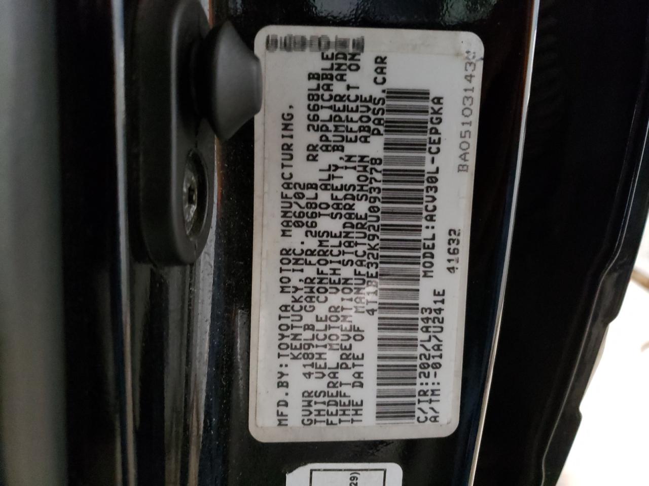 Photo 10 from auction – 2002 TOYOTA CAMRY LE with VIN 4T1BE32K92U093778