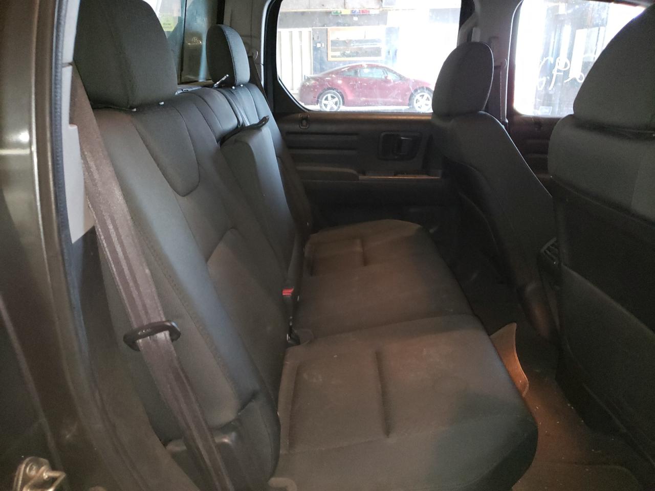 Photo 6 from auction – 2010 HONDA RIDGELINE with VIN 5FPYK1F29AB004022
