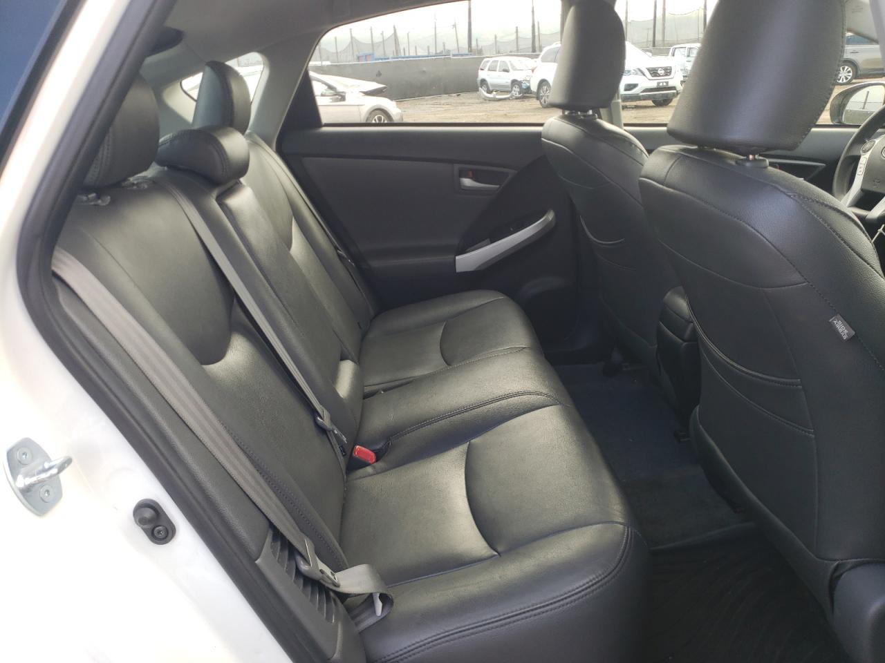 Photo 6 from auction – 2014 TOYOTA PRIUS PLUG with VIN JTDKN3DP0E3054343