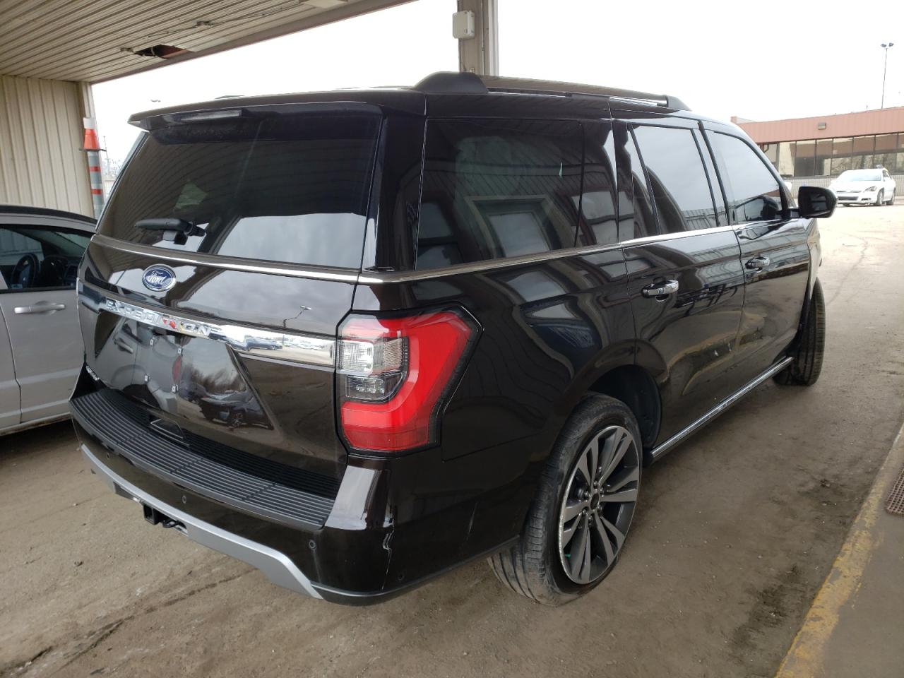 Photo 4 from auction – 2021 FORD EXPEDITION with VIN 1FMJU2AT5MEA35540