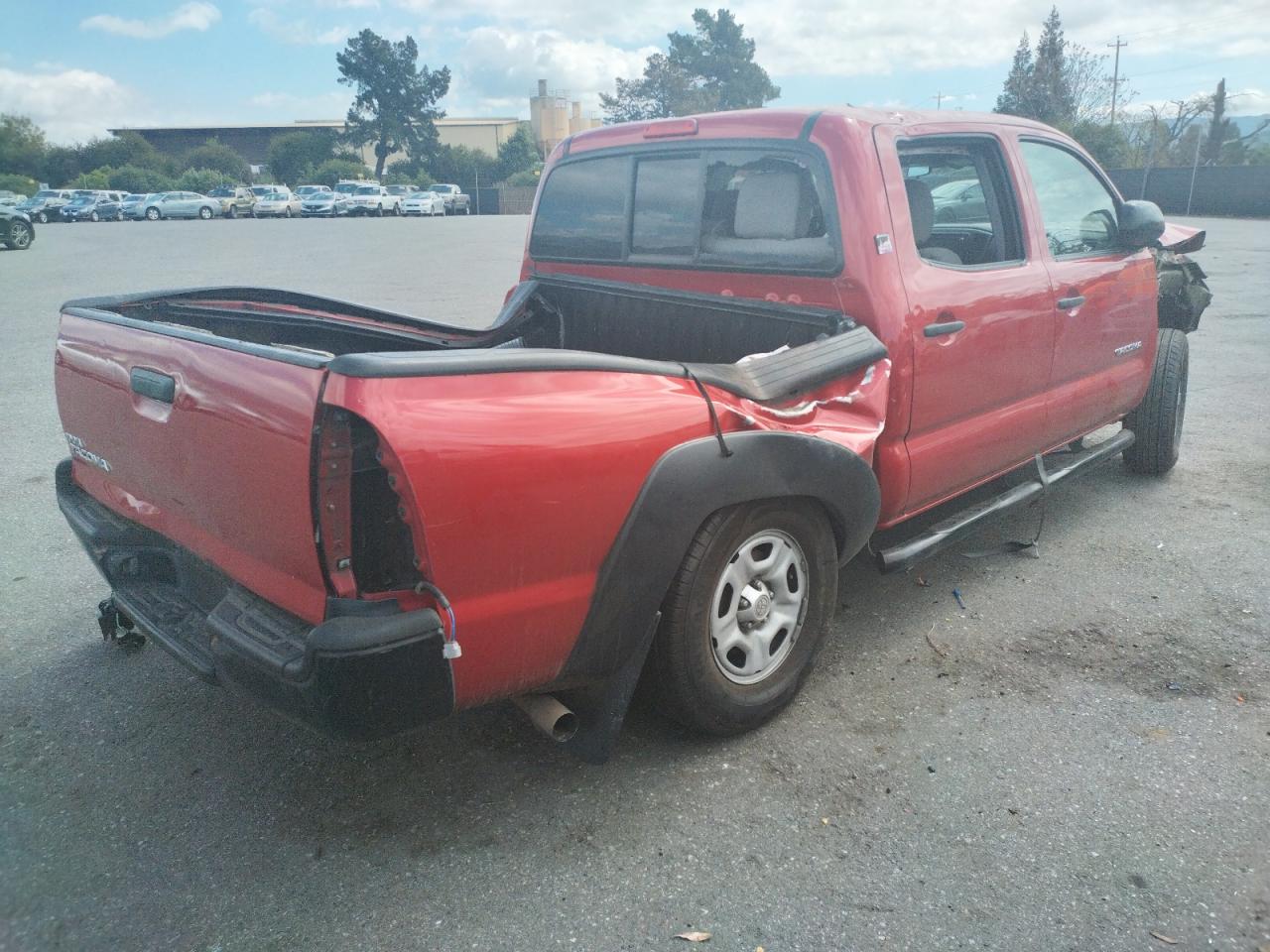 Photo 4 from auction – 2014 TOYOTA TACOMA DOU with VIN 5TFJX4CN5EX046291