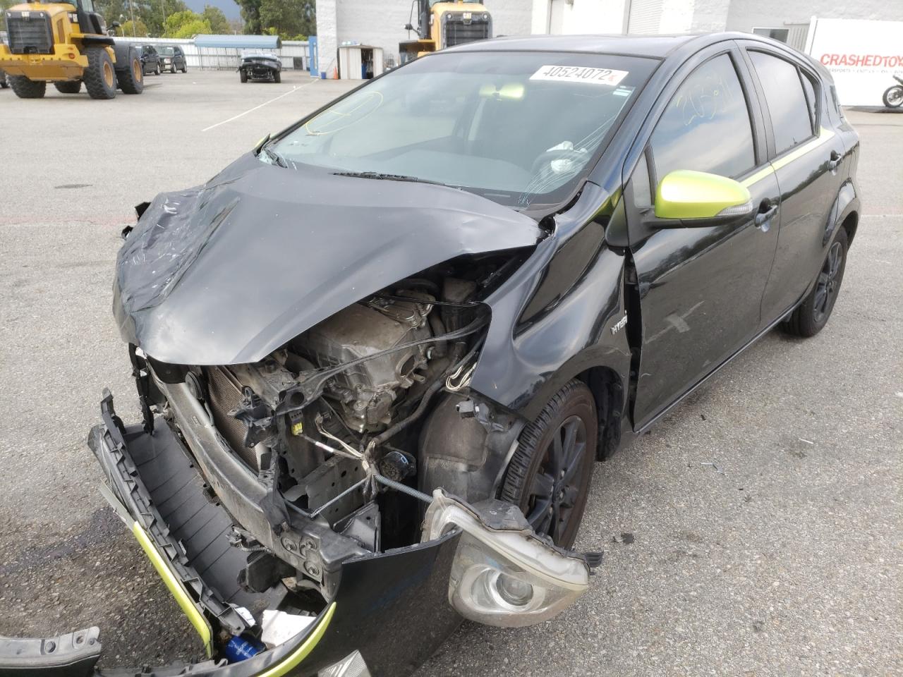 Photo 2 from auction – 2016 TOYOTA PRIUS C with VIN JTDKDTB38G1120767