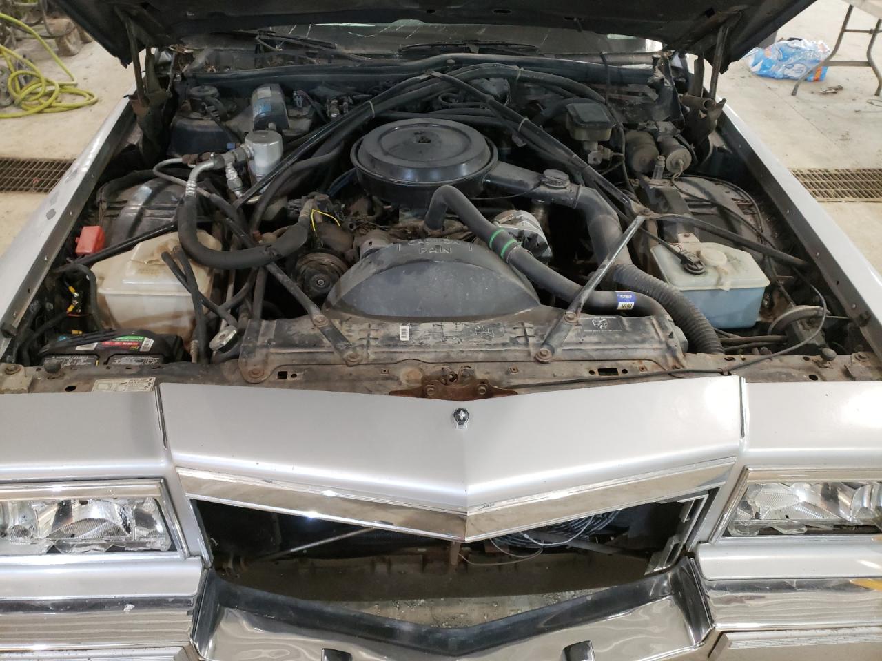 Photo 7 from auction – 1992 CADILLAC BROUGHAM with VIN 1G6DW5473NR712688