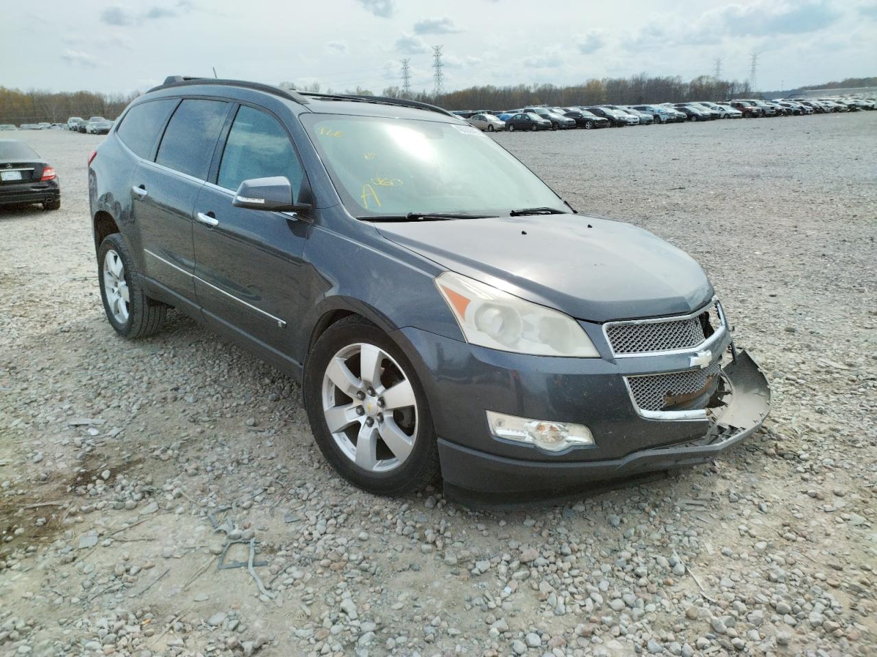 CHEVROLET TRAVERSE L 2009 with VIN 1GNER33D09S103701 - Photo from auction