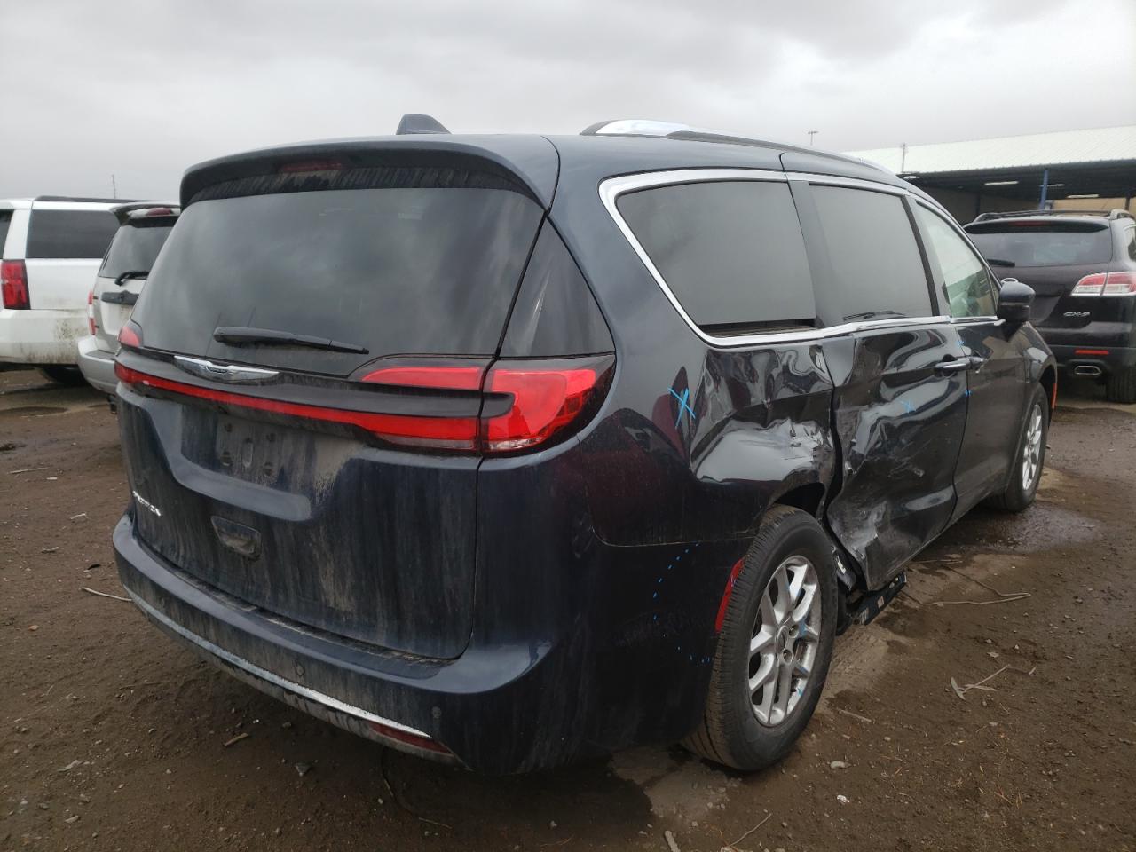 Photo 4 from auction – 2021 CHRYSLER PACIFICA T with VIN 2C4RC1BG0MR588802