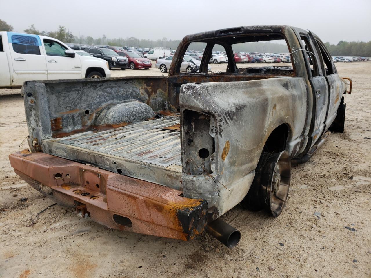 Photo 4 from auction – 2004 DODGE RAM 2500 S with VIN 3D7KU28C74G263889