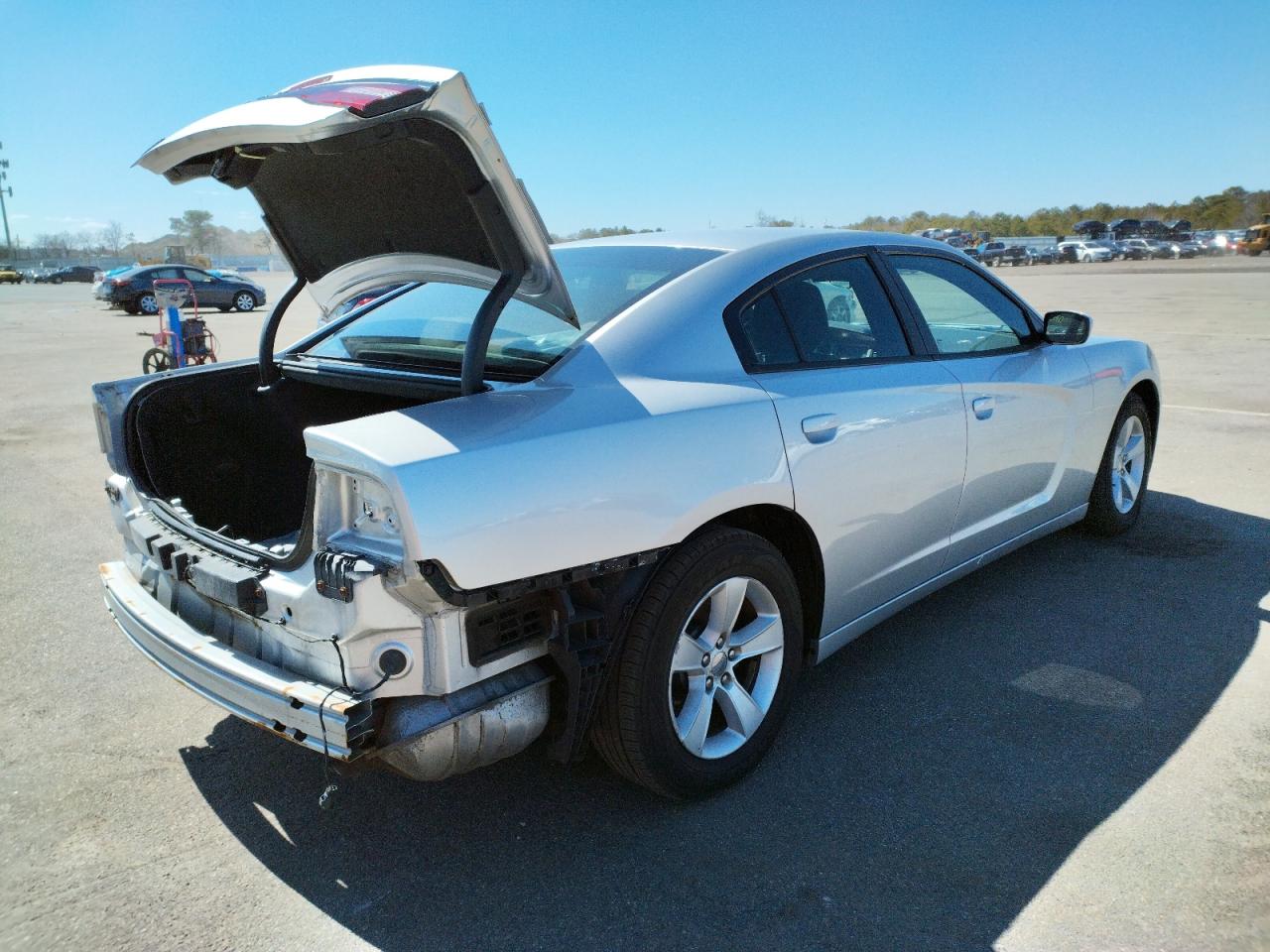Photo 4 from auction – 2012 DODGE CHARGER SE with VIN 2C3CDXBG3CH119430
