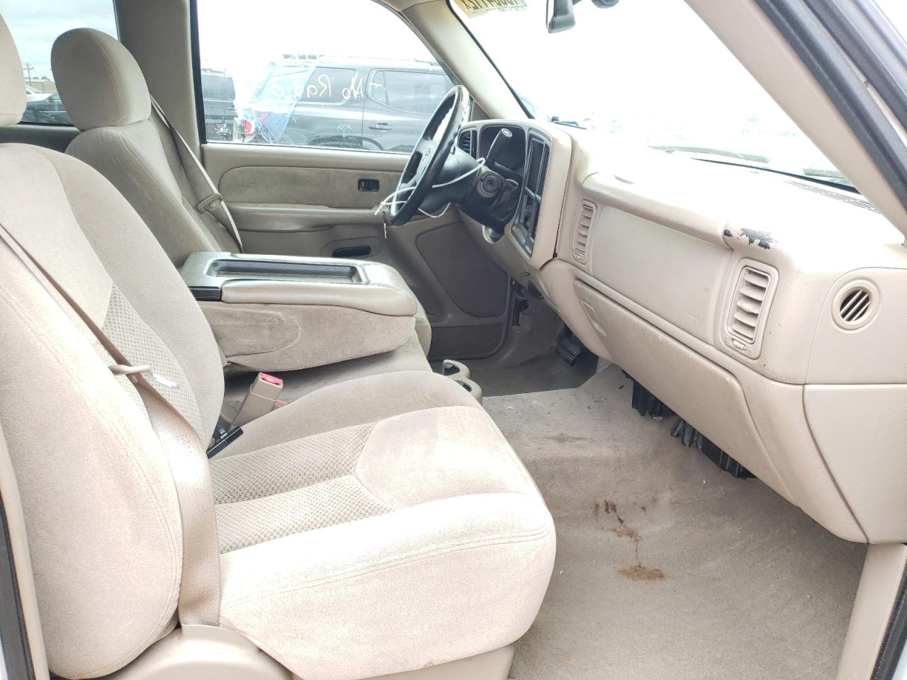 Photo 5 from auction – 2003 CHEVROLET SILVERADO with VIN 2GCEC19V631409761