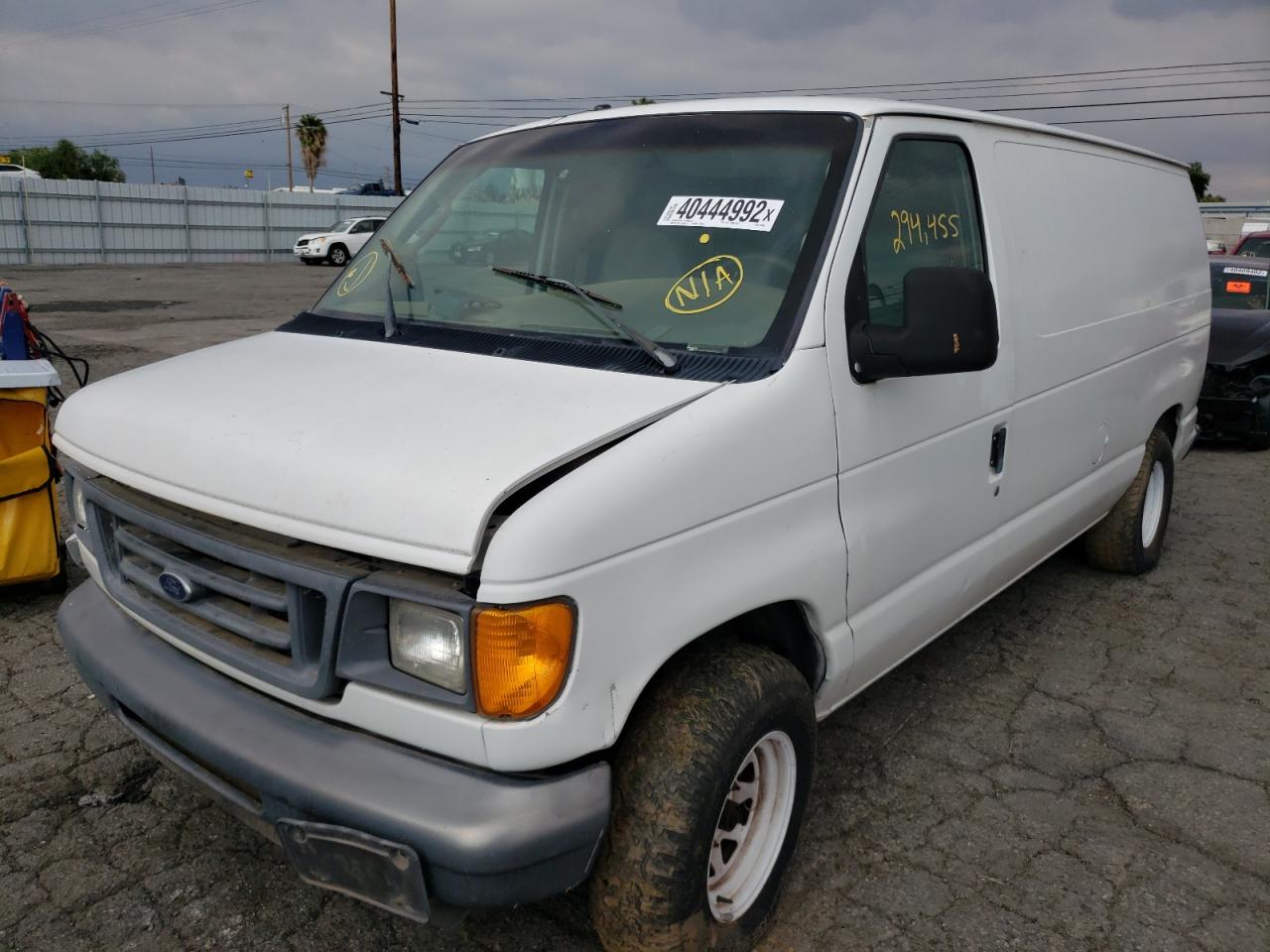 Photo 2 from auction – 2003 FORD ECONOLINE with VIN 1FTRE14W73HB75008