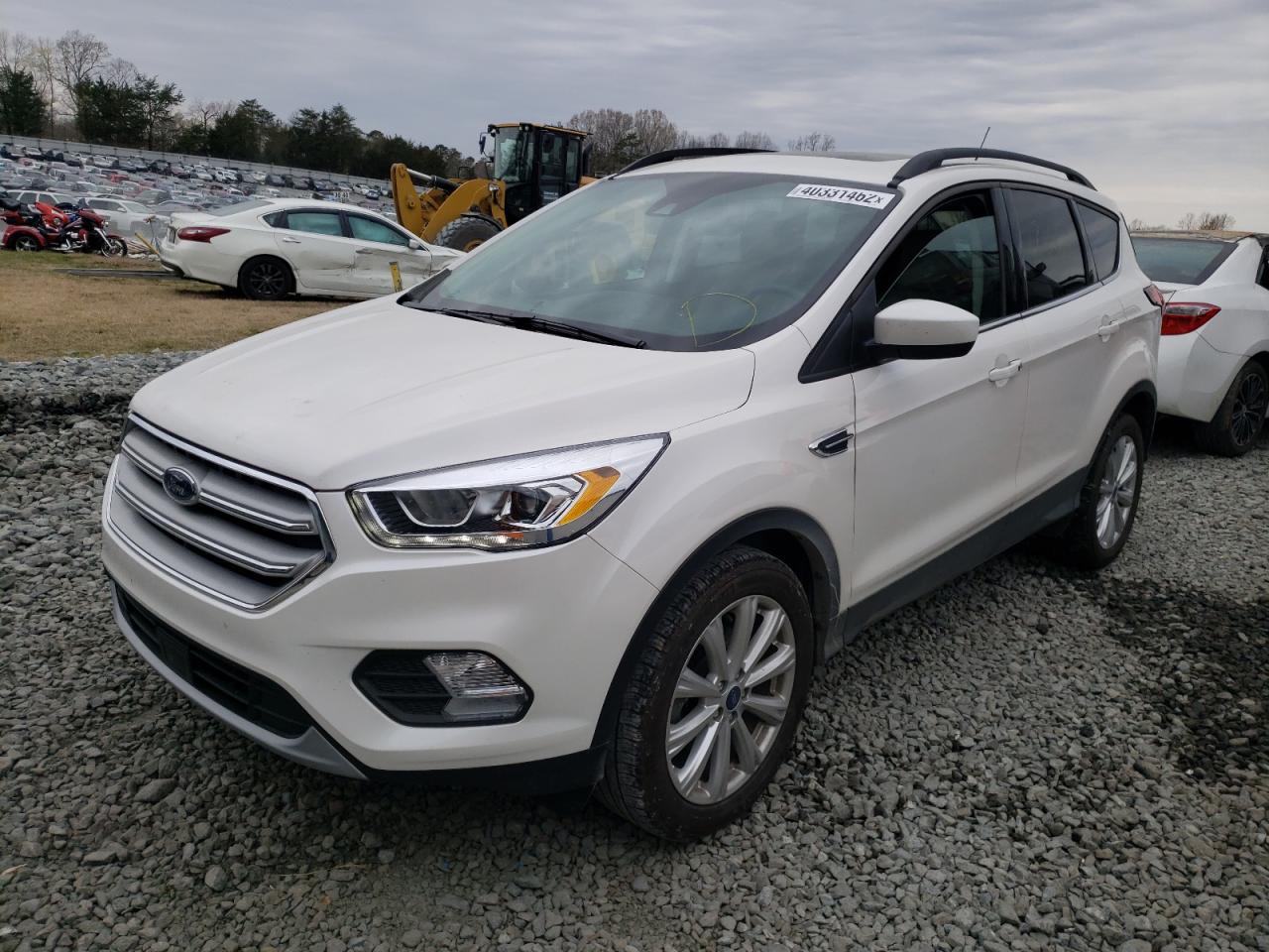 Photo 2 from auction – 2019 FORD ESCAPE SEL with VIN 1FMCU0HD6KUA11178
