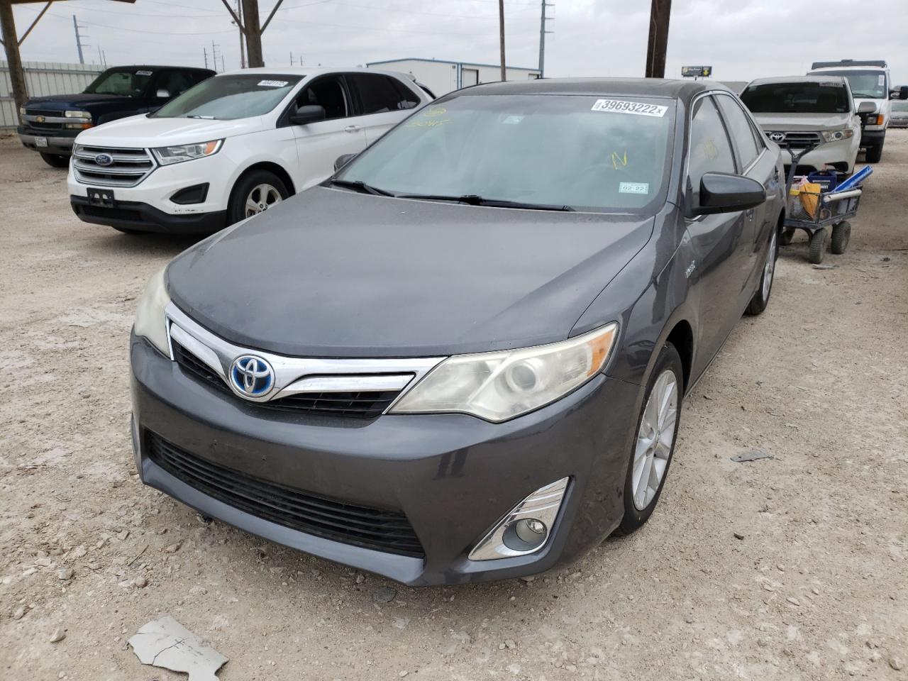 Photo 2 from auction – 2012 TOYOTA CAMRY HYBR with VIN 4T1BD1FK7CU050415