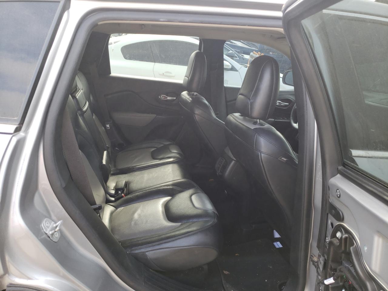 Фото 6 с аукциона – 2014 JEEP CHEROKEE L с VIN 1C4PJLDB5EW283086
