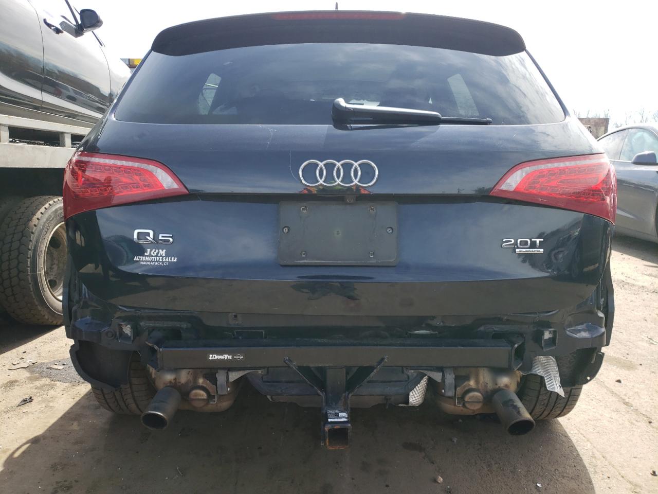 Photo 9 from auction – 2011 AUDI Q5 PREMIUM with VIN WA1CFAFP3BA073909