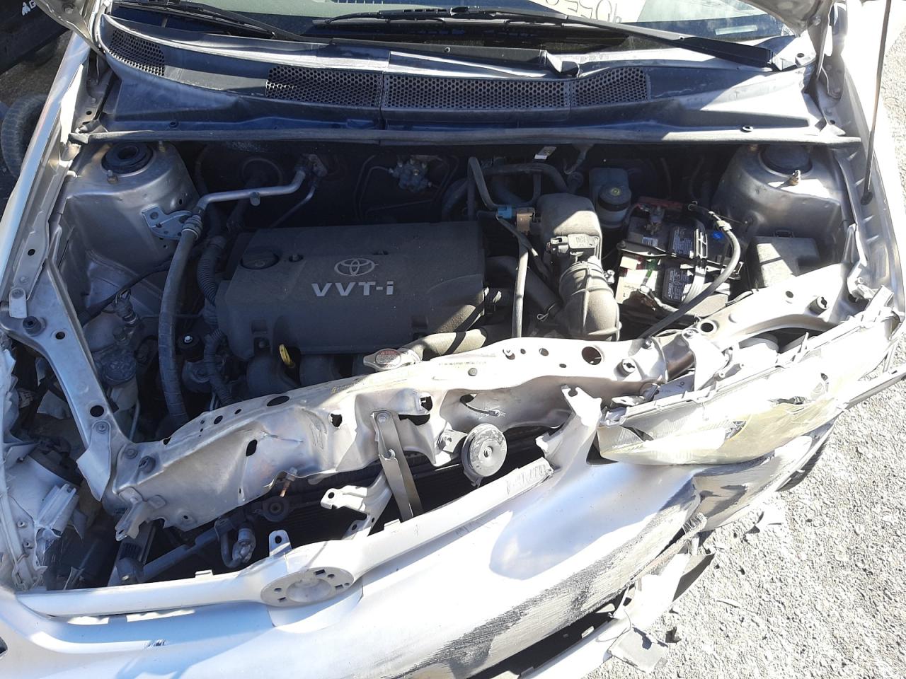 Photo 7 from auction – 2003 TOYOTA ECHO with VIN JTDAT123230264768