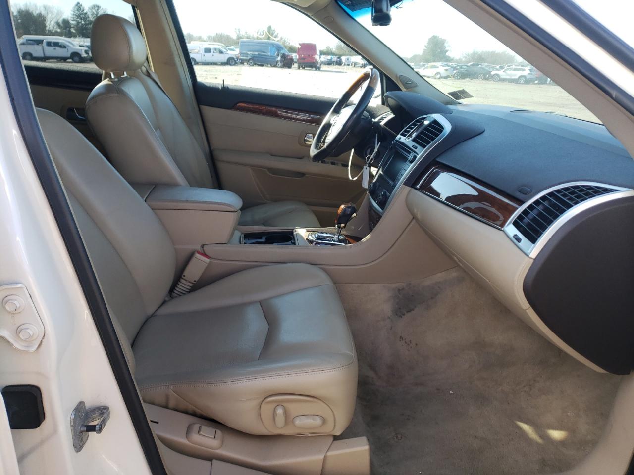 Photo 5 from auction – 2007 CADILLAC SRX with VIN 1GYEE63A670153601