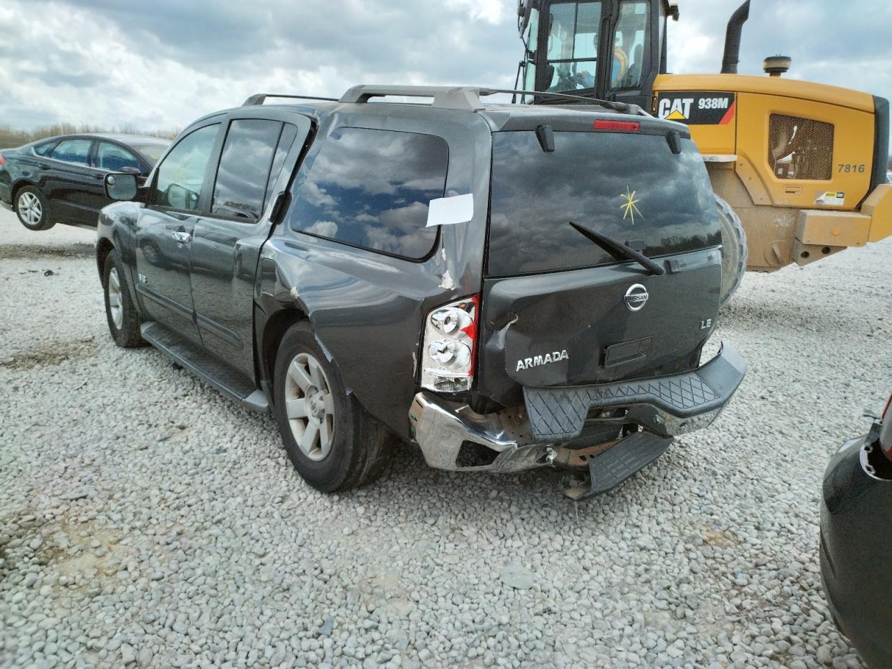 Photo 3 from auction – 2005 NISSAN ARMADA SE with VIN 5N1AA08A95N724953