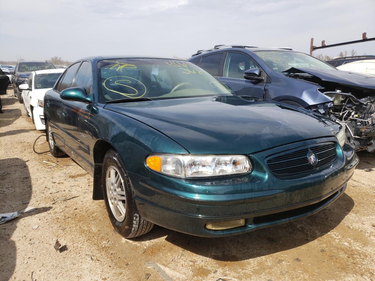 BUICK REGAL LS 2001 with VIN 2G4WB55K111208126 - Photo from auction