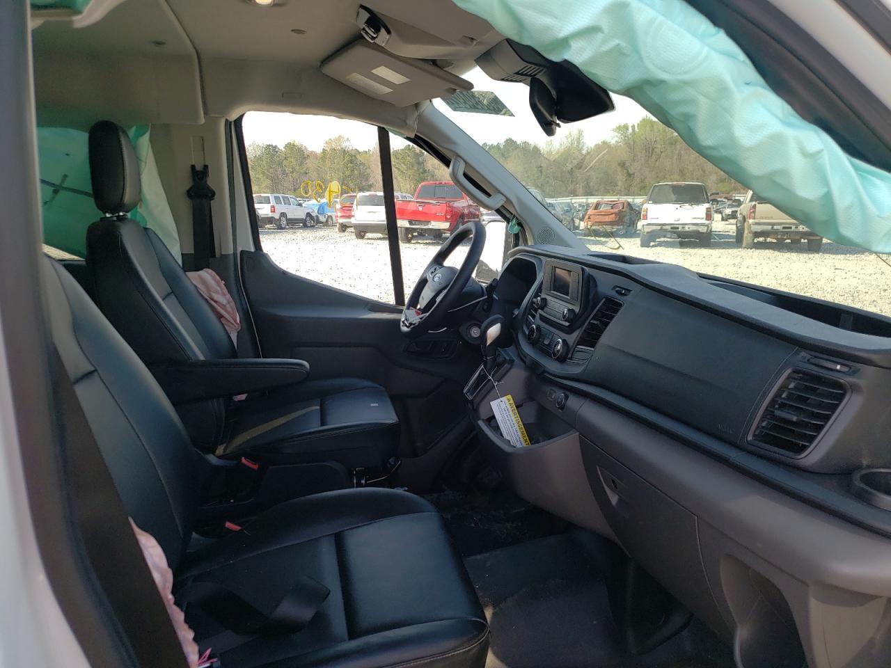Photo 5 from auction – 2020 FORD TRANSIT T- with VIN 1FBAX2Y8XLKB29902