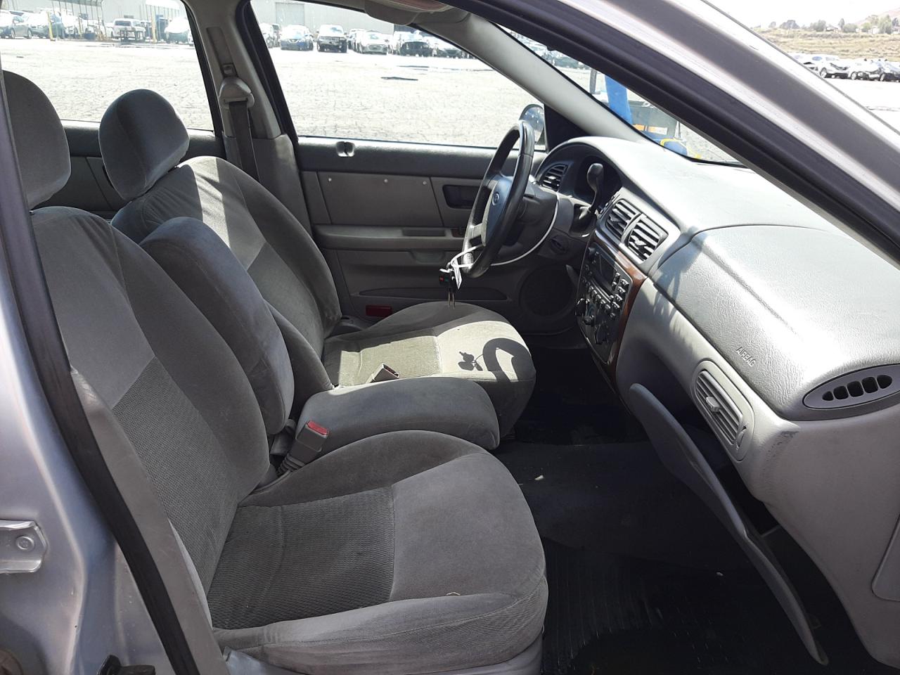 Photo 5 from auction – 2005 FORD TAURUS SEL with VIN 1FAFP56U05A294360