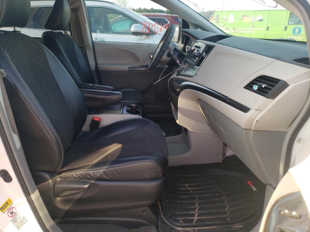 Photo 5 from auction – 2012 TOYOTA SIENNA SPO with VIN 5TDXK3DC0CS179026