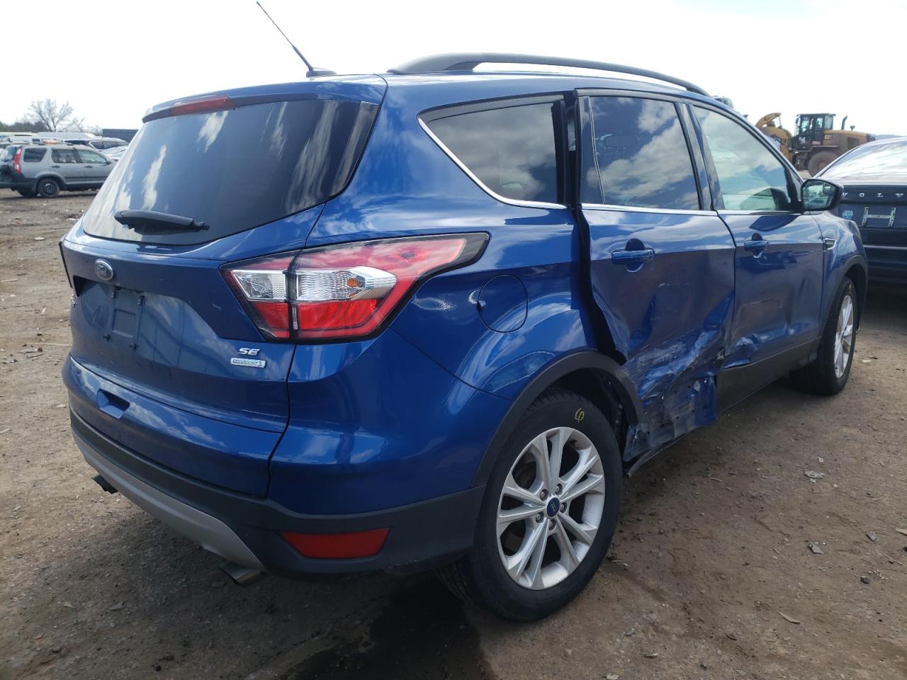 Photo 4 from auction – 2018 FORD ESCAPE SE with VIN 1FMCU0GD2JUB15487