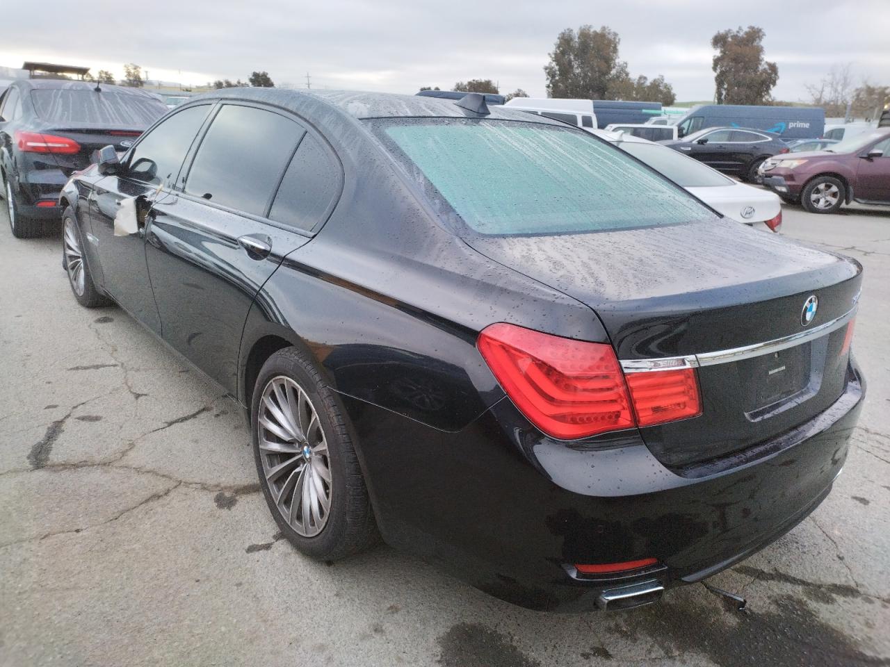 Photo 3 from auction – 2011 BMW 740 LI with VIN WBAKB4C57BC574336