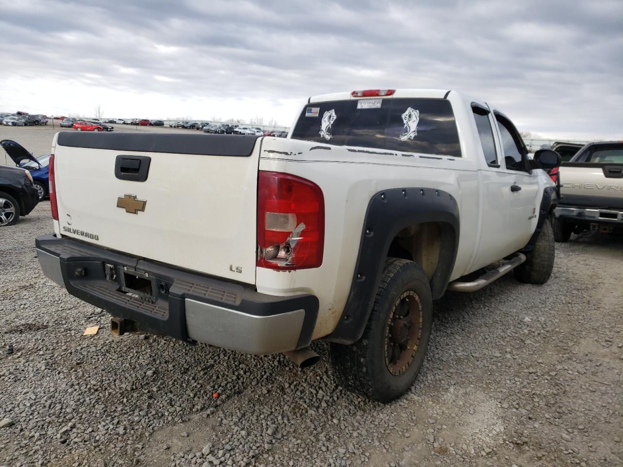 Photo 4 from auction – 2007 CHEVROLET SILVERADO with VIN 1GCHK29K87E597456