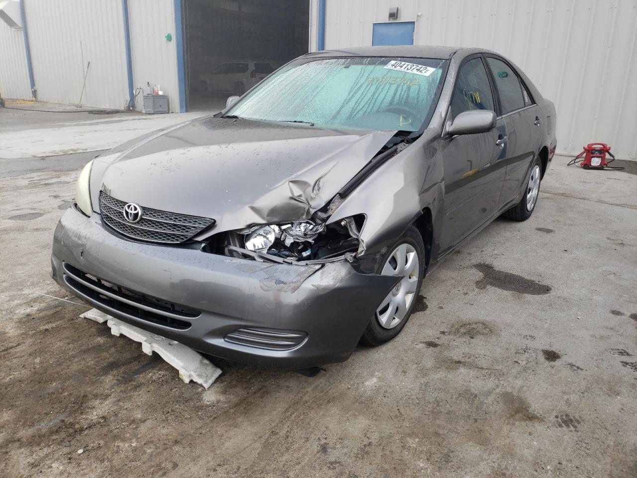 Photo 2 from auction – 2002 TOYOTA CAMRY LE with VIN 4T1BE32K92U513751