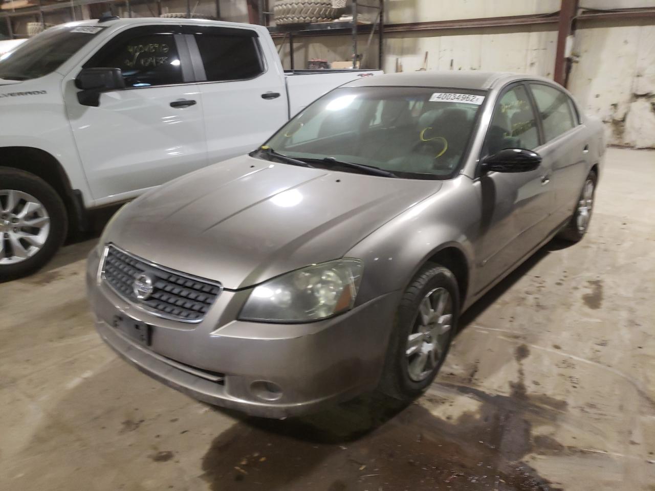Photo 2 from auction – 2005 NISSAN ALTIMA S with VIN 1N4AL11D35C358983