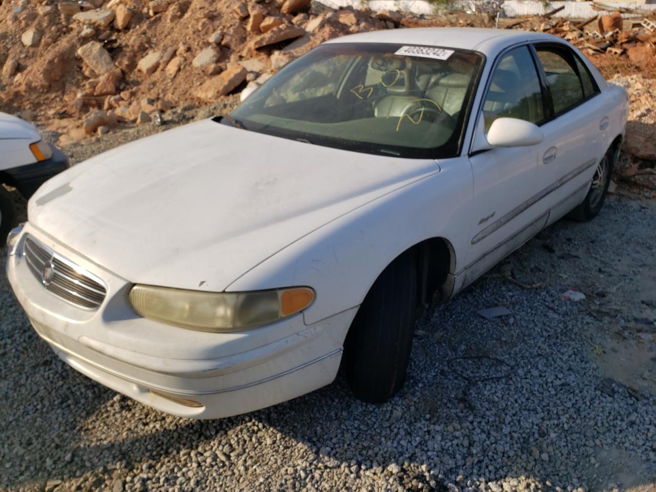 Photo 2 from auction – 2000 BUICK REGAL LS with VIN 2G4WB55K1Y1126875