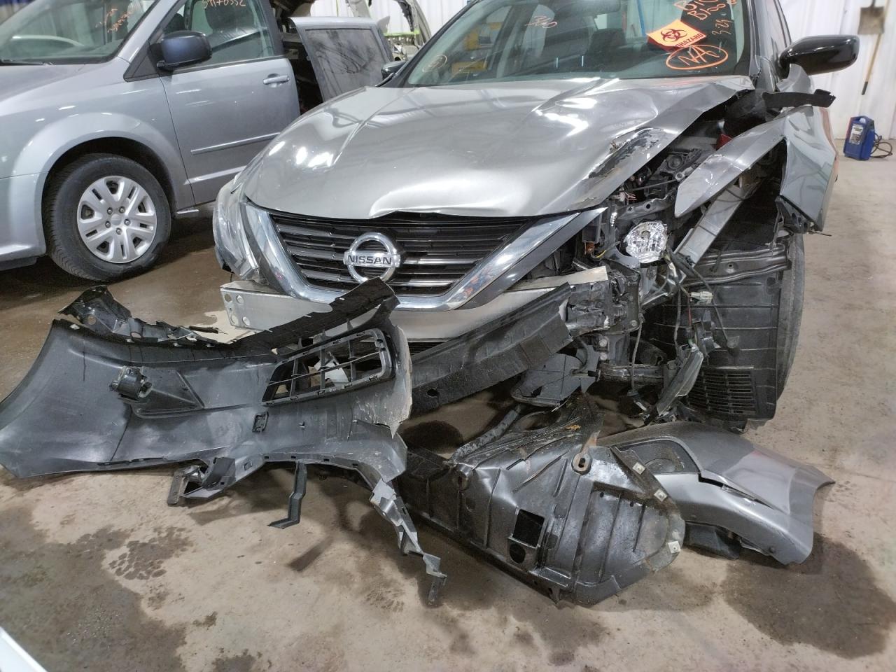 Photo 9 from auction – 2016 NISSAN ALTIMA 2.5 with VIN 1N4AL3AP5GC204140