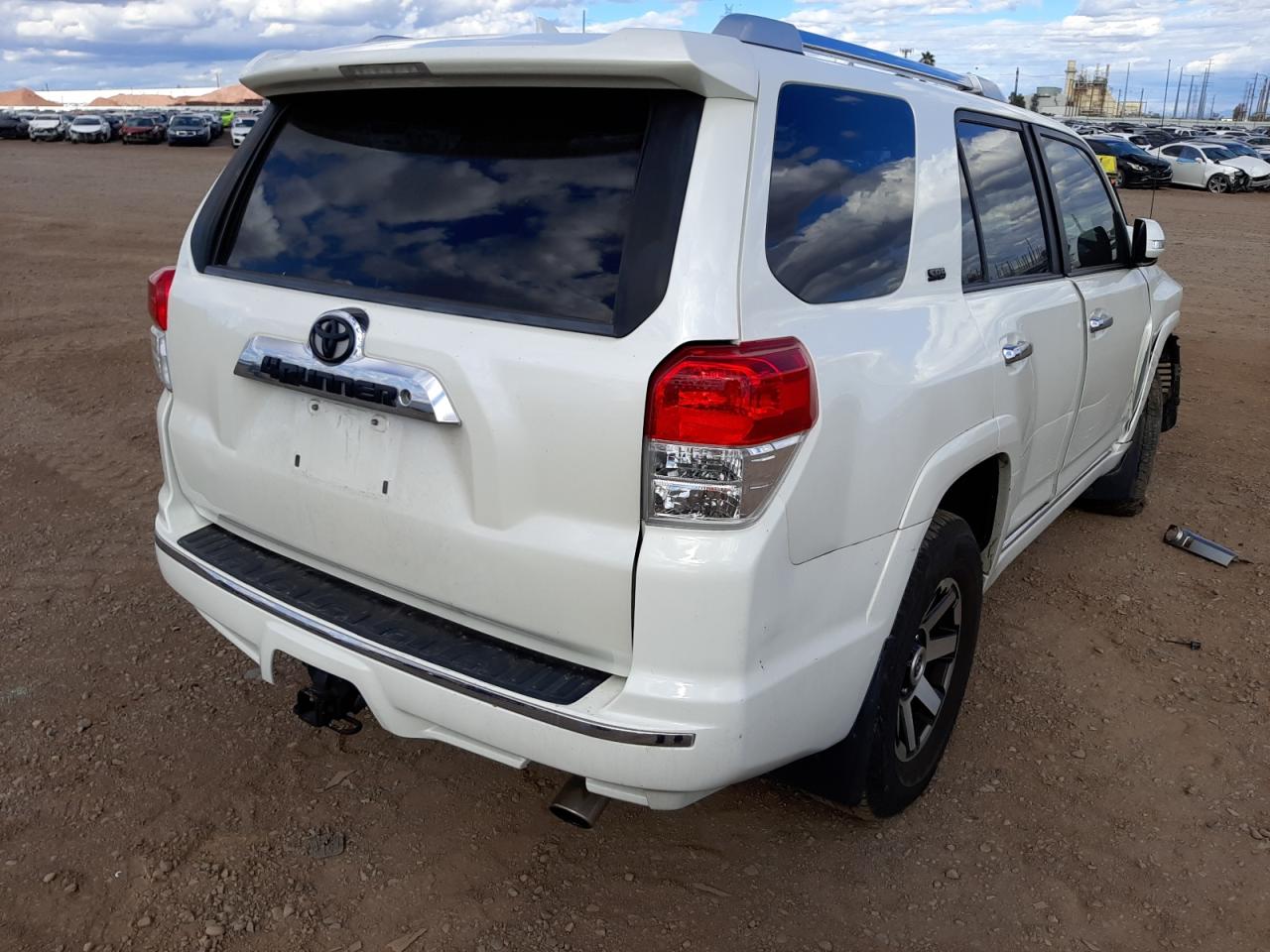 Photo 4 from auction – 2012 TOYOTA 4RUNNER SR with VIN JTEZU5JR5C5044262